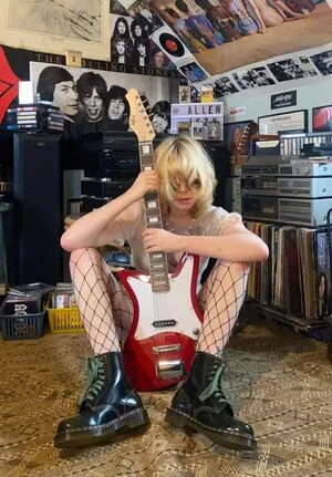 Issy Allen OnlyFans Leaked Free Thumbnail Picture - #12TqBipia4