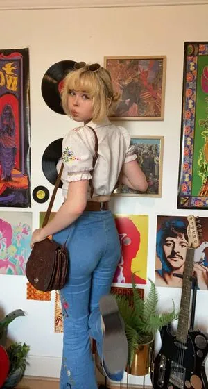 Issy Allen OnlyFans Leaked Free Thumbnail Picture - #Ayo7CK257N