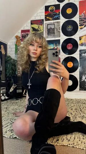 Issy Allen OnlyFans Leaked Free Thumbnail Picture - #KrZNWG9kIU