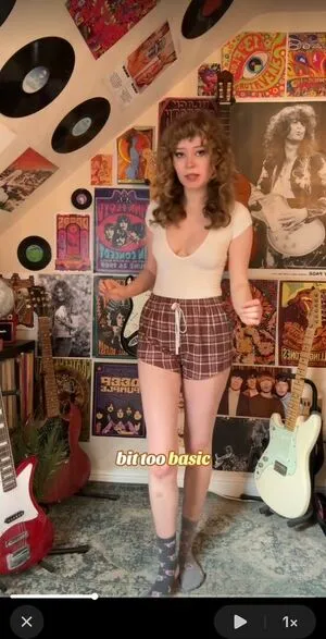 Issy Allen OnlyFans Leaked Free Thumbnail Picture - #OXlgwcmQcB