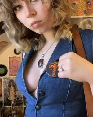 Issy Allen OnlyFans Leaked Free Thumbnail Picture - #UUy32kFGbc