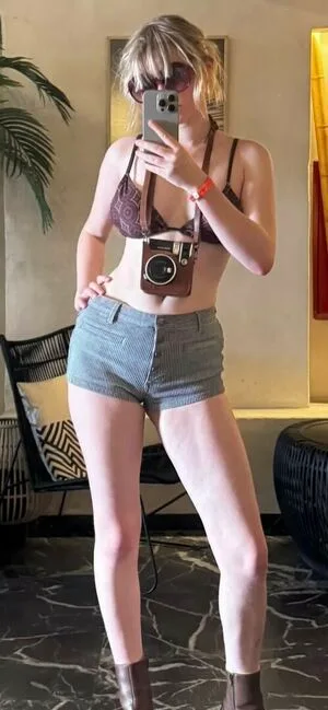 Issy Allen OnlyFans Leaked Free Thumbnail Picture - #dquq1spOxo