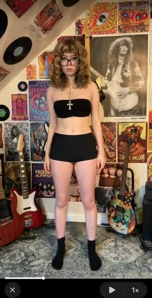 Issy Allen OnlyFans Leaked Free Thumbnail Picture - #tyRdeu0ZLB