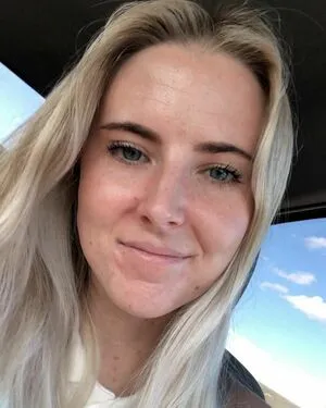 Issy Austi OnlyFans Leaked Free Thumbnail Picture - #CdHb9XvTlj