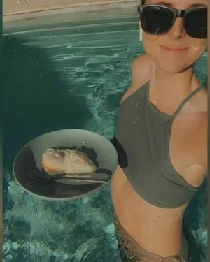 Issy Austi OnlyFans Leaked Free Thumbnail Picture - #l15o0IqbDN