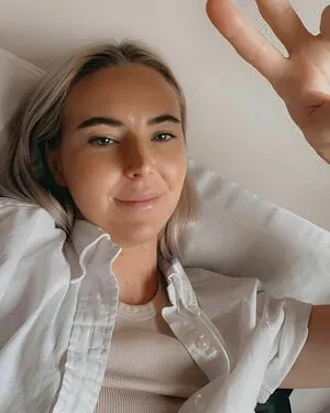 Issy Austi OnlyFans Leaked Free Thumbnail Picture - #rsoL8xcCJ0