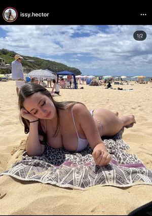 Issy H OnlyFans Leaked Free Thumbnail Picture - #E6mQN7957m