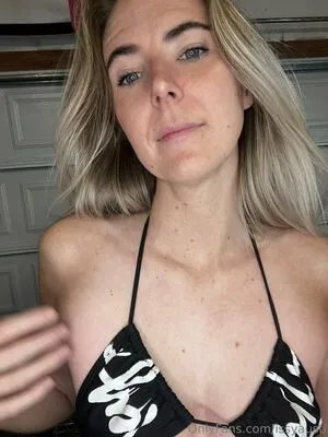 Issyausti OnlyFans Leaked Free Thumbnail Picture - #A6VPkjfpNO