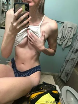 Issyausti OnlyFans Leaked Free Thumbnail Picture - #W9FGqbh9XS