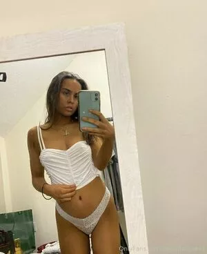 Issysiddiquee1 OnlyFans Leaked Free Thumbnail Picture - #uIdJeSKiBw