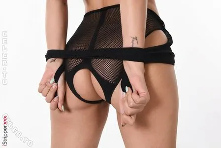 iStripper OnlyFans Leaked Free Thumbnail Picture - #12YwcHptM1