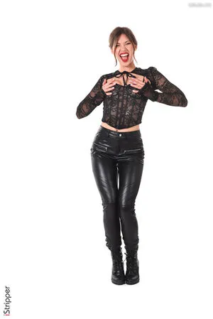 iStripper OnlyFans Leaked Free Thumbnail Picture - #5YJT3qbMao