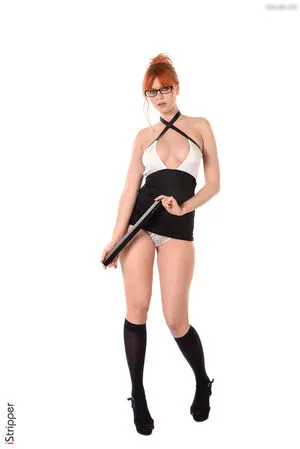 iStripper OnlyFans Leaked Free Thumbnail Picture - #H2hE5ixtqj