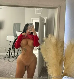 Italia Arianna OnlyFans Leaked Free Thumbnail Picture - #HhuzirymFn