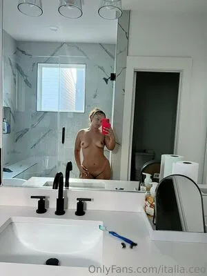 Italia Ceo OnlyFans Leaked Free Thumbnail Picture - #NYMfmmimdw