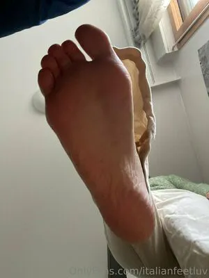Italianfeetluv OnlyFans Leaked Free Thumbnail Picture - #2xMP4GrIoi