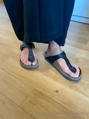 Italianfeetluv OnlyFans Leaked Free Thumbnail Picture - #DAQfYspcIW