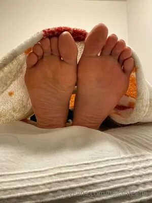 Italianfeetluv OnlyFans Leaked Free Thumbnail Picture - #IGnsptv7ZY