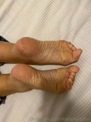 Italianfeetluv OnlyFans Leaked Free Thumbnail Picture - #JtvdUNtEZH