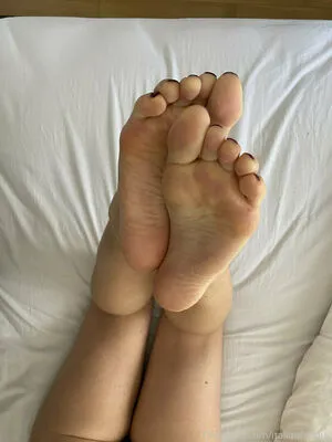Italianfeetluv OnlyFans Leaked Free Thumbnail Picture - #LvPkE13lNh