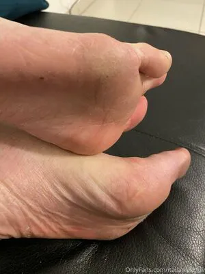 Italianfeetluv OnlyFans Leaked Free Thumbnail Picture - #nftjKZ4Vzm