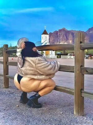 Its Claudiabitch OnlyFans Leaked Free Thumbnail Picture - #mwlf0U560A