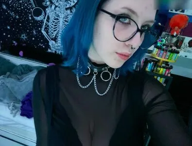 Its Just A Cigarette OnlyFans Leaked Free Thumbnail Picture - #MFkyVRrvNv