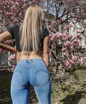 Its L I S I OnlyFans Leaked Free Thumbnail Picture - #kDe0R5uWoJ