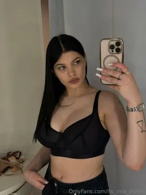 Its Mia Blo0m OnlyFans Leaked Free Thumbnail Picture - #tuctTfIlyT