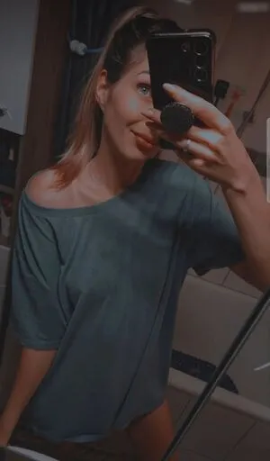 Its Sunny93 OnlyFans Leaked Free Thumbnail Picture - #1PnNz83LzM