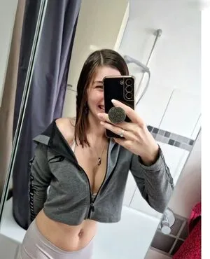 Its Sunny93 OnlyFans Leaked Free Thumbnail Picture - #1V9srmPm4h