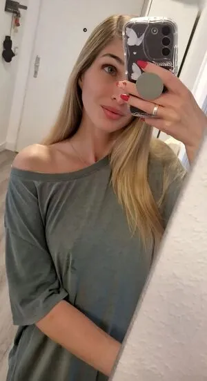 Its Sunny93 OnlyFans Leaked Free Thumbnail Picture - #9cVsBM364m