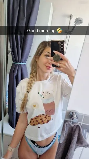 Its Sunny93 OnlyFans Leaked Free Thumbnail Picture - #BSWI5g1x1g