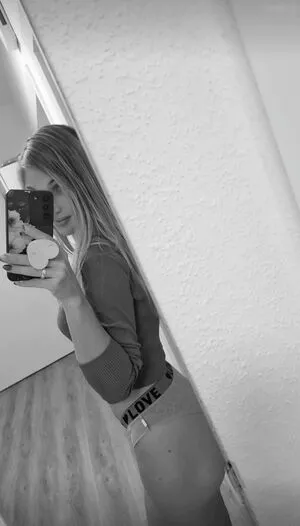 Its Sunny93 OnlyFans Leaked Free Thumbnail Picture - #Q1rH0WFrjT