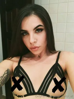 Itsaitziiber OnlyFans Leaked Free Thumbnail Picture - #CiYBkzJC6V