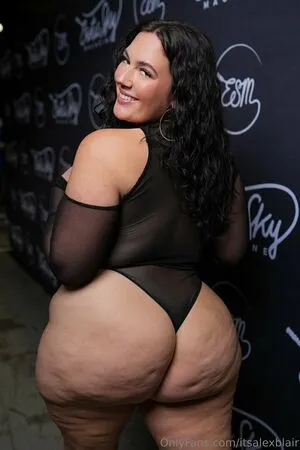 Itsalexblair OnlyFans Leaked Free Thumbnail Picture - #3NZ7ZZK0pf