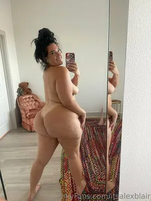 Itsalexblair OnlyFans Leaked Free Thumbnail Picture - #IVDWxVVlMf