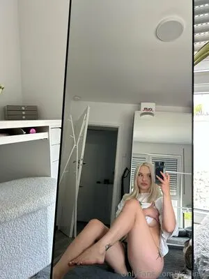 Itsalinaa OnlyFans Leaked Free Thumbnail Picture - #8NmWOFnQ0z