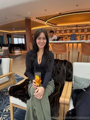 Itsalinalopez OnlyFans Leaked Free Thumbnail Picture - #zm8UZXsfAx