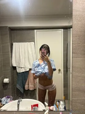 Itsalli777 OnlyFans Leaked Free Thumbnail Picture - #F4JkwTNOIt