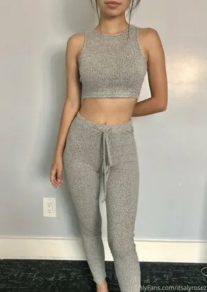 Itsalyrosez OnlyFans Leaked Free Thumbnail Picture - #L55Z8vI7Y1