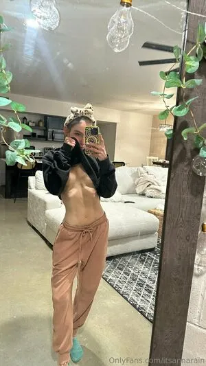 Itsannarain OnlyFans Leaked Free Thumbnail Picture - #YR4jHSEgun