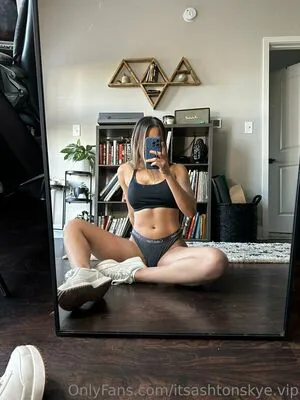 Itsashtonskye OnlyFans Leaked Free Thumbnail Picture - #8jRQp68SRw