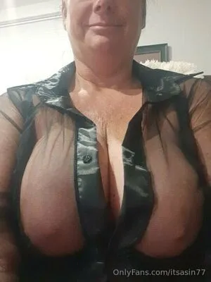 Itsasin77 OnlyFans Leaked Free Thumbnail Picture - #CT8gY8Nc1k
