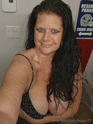 Itsasin77 OnlyFans Leaked Free Thumbnail Picture - #xeKl1sVppK