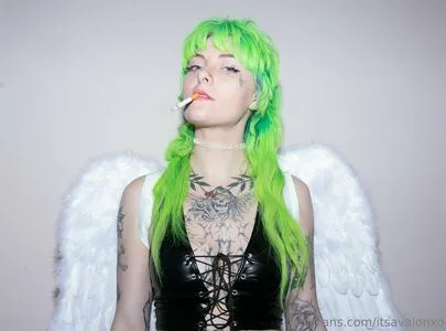 Itsavalonxo OnlyFans Leaked Free Thumbnail Picture - #Y6oGdiOdRa