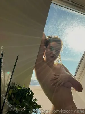 Itscarlyjane OnlyFans Leaked Free Thumbnail Picture - #3RsFKGb7Jr