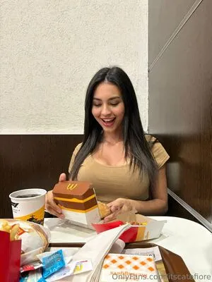 Itscatefiore OnlyFans Leaked Free Thumbnail Picture - #Ds0ZJiJMfc