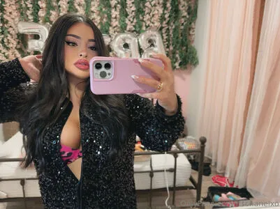 Itschanelxo OnlyFans Leaked Free Thumbnail Picture - #nvkS7AHY0U