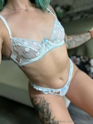 Itscharmie OnlyFans Leaked Free Thumbnail Picture - #9TLLi0hlpN